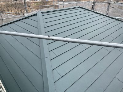 カバー工法　軽量ガルバ屋根