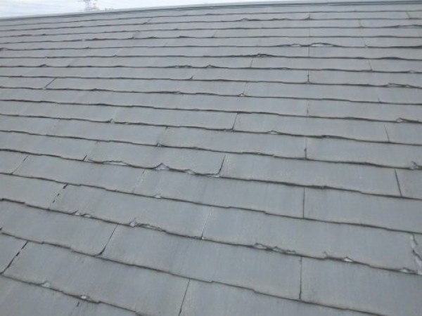 【刈谷市】屋根の表面が剥がれているお宅で屋根の調査の依頼を頂きました。サムネイル